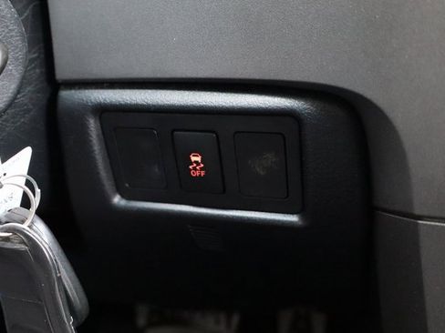 Used 2011 Toyota Tundra SR5 image 29