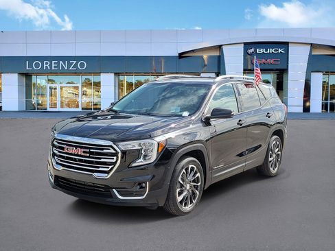 Used 2023 GMC Terrain SLT w/ Tech Package FWD image 1