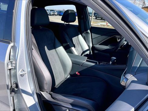 Used 2025 Acura ADX A-Spec FWD image 9
