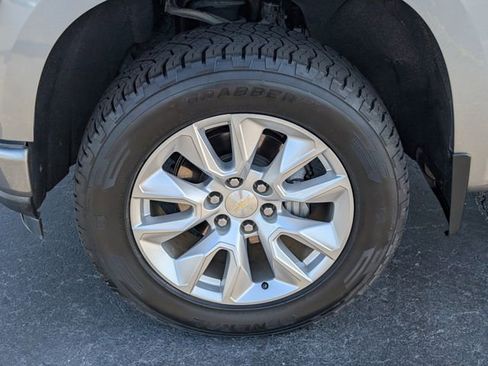 Used 2021 Chevrolet Silverado 1500 Custom RWD image 13