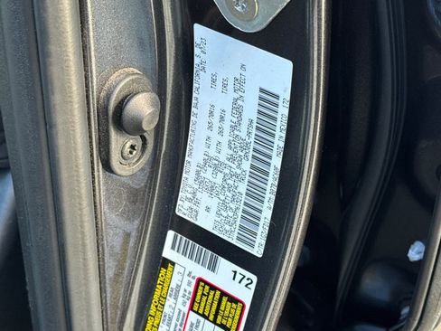 Certified 2023 Toyota Tacoma TRD Off-Road image 35