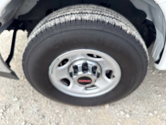 Used 2026 GMC Savana 3500 LT w/ LT Preferred Equipment Group RWD image 21