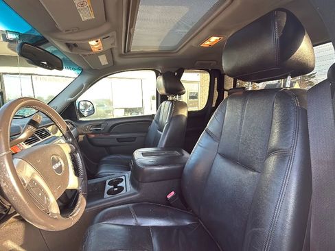 Used 2010 GMC Sierra 2500 SLT w/ SLT Convenience Package image 16