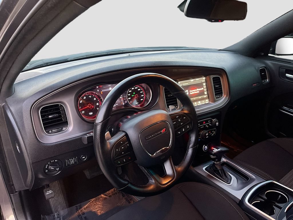 Used 2023 Dodge Charger Scat Pack w/ Navigation & Travel Group RWD image 9