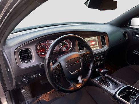 Used 2023 Dodge Charger Scat Pack w/ Navigation & Travel Group RWD image 9