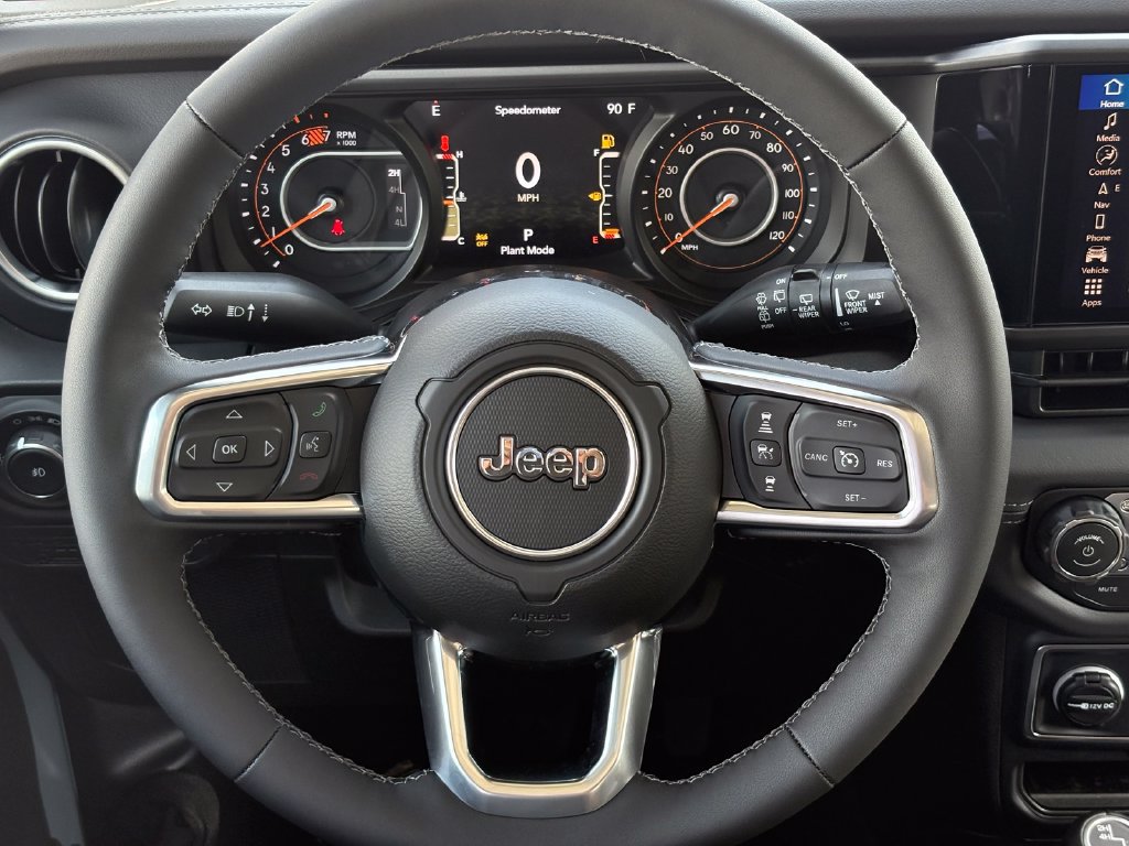 New 2026 Jeep Wrangler Unlimited Sahara AWD/4WD image 33