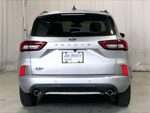 Used 2024 Ford Escape ST-Line w/ Tech Pack #1 image 4