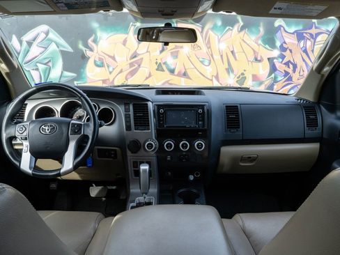 Used 2014 Toyota Sequoia SR5 RWD image 25
