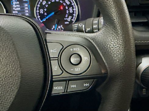 Used 2020 Toyota RAV4 XLE w/ All Weather Liner Package AWD/4WD image 12