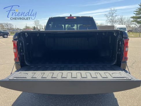 Used 2025 RAM 1500 Big Horn AWD/4WD image 14