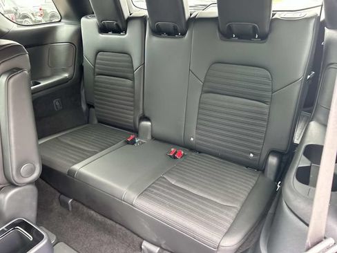 Used 2025 Nissan Pathfinder Rock Creek AWD/4WD image 22