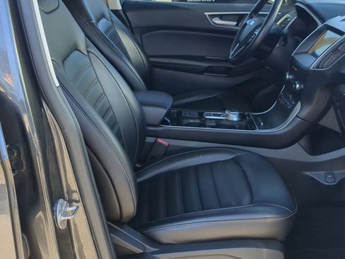 Used 2019 Ford Edge SEL w/ Equipment Group 201A image 22