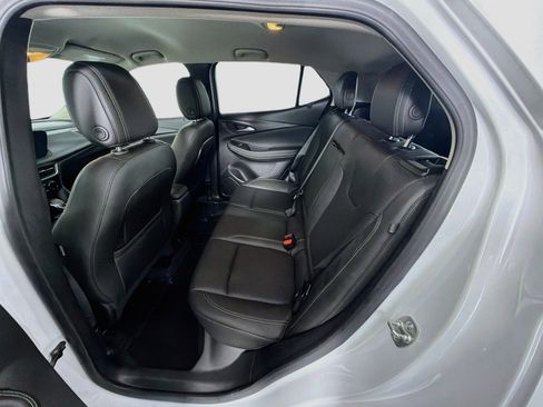 Used 2024 Buick Encore GX Sport Touring w/ Comfort Package FWD image 28