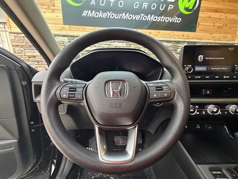 Used 2023 Honda CR-V LX image 17