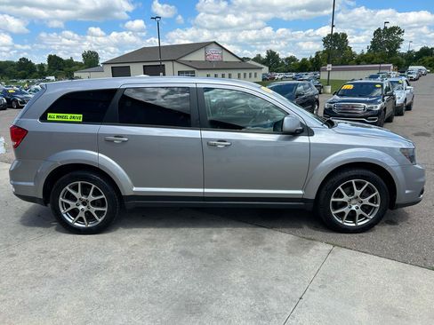 Used 2016 Dodge Journey R/T w/ Driver Convenience Group AWD/4WD image 4