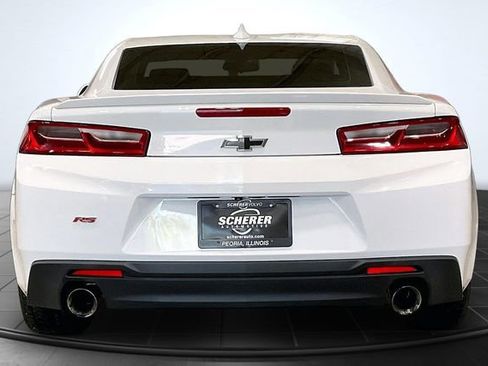 Used 2018 Chevrolet Camaro LT w/ RS Package RWD image 4