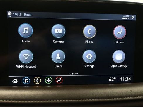 Used 2021 Chevrolet Suburban Z71 w/ Z71 Off-Road Package AWD/4WD image 17