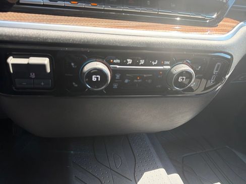 New 2026 Chevrolet Silverado 1500 RST w/ RST Select Package AWD/4WD image 20