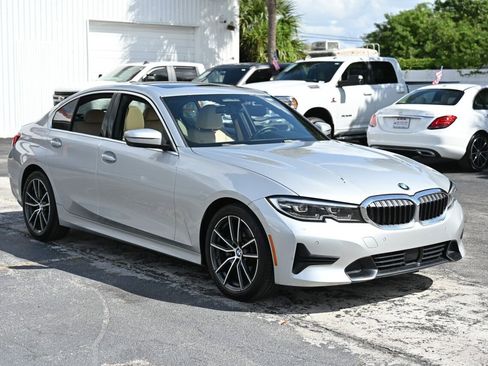 Used 2019 BMW 330i Sedan image 1