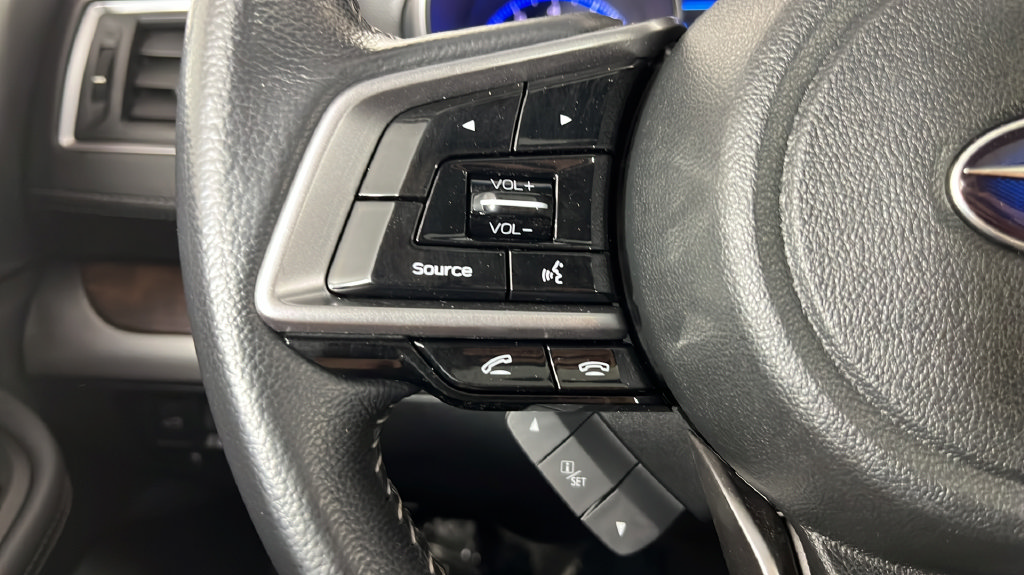 Used 2018 Subaru Outback 2.5i Limited AWD/4WD image 24