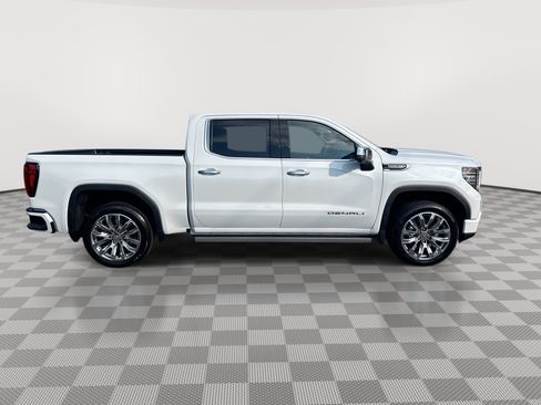 New 2026 GMC Sierra 1500 Denali w/ Denali Reserve Package AWD/4WD image 9