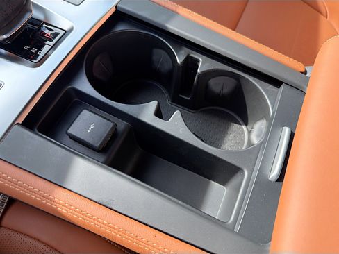 New 2026 Jaguar F-PACE R-Dynamic S image 30