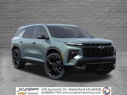 New 2027 Chevrolet Traverse RS w/ LPO, Floor Liner Package AWD/4WD image 8