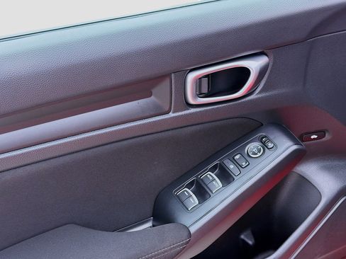 Certified 2023 Honda Civic Sport image 16