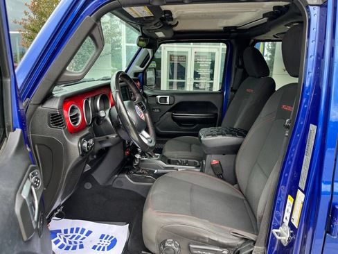 Used 2018 Jeep Wrangler Unlimited Rubicon AWD/4WD image 4