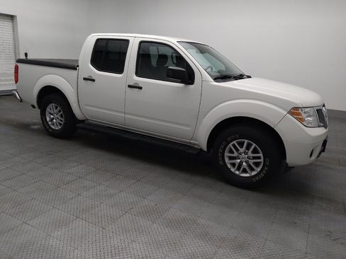 Used 2019 Nissan Frontier SV RWD image 11