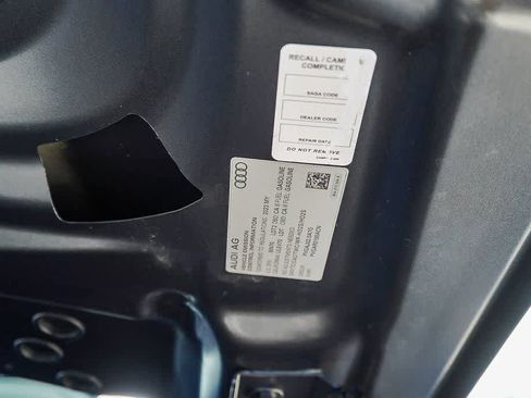 Used 2023 Audi Q5 2.0T Premium Plus w/ Premium Plus Package image 31