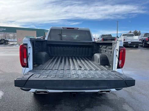 Used 2024 GMC Sierra 1500 AT4 image 16