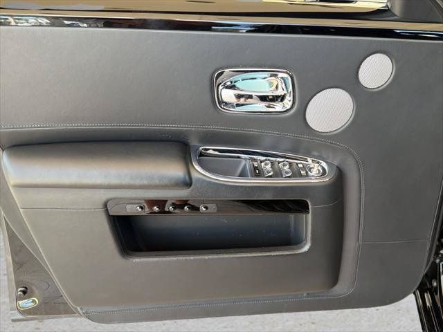 Certified 2018 Rolls-Royce Ghost RWD image 11