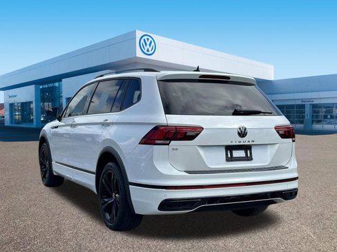 Used 2023 Volkswagen Tiguan SE R-Line FWD image 5
