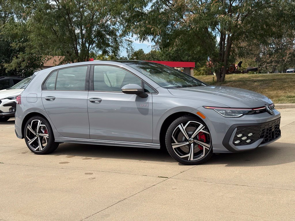New 2026 Volkswagen GTI SE FWD image 1