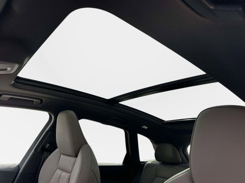 New 2025 Audi Q5 Premium Plus image 22