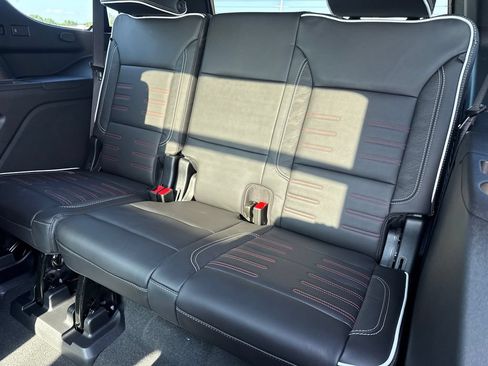 New 2026 GMC Yukon AT4 Ultimate w/ LPO, Floor Liner Package AWD/4WD image 12