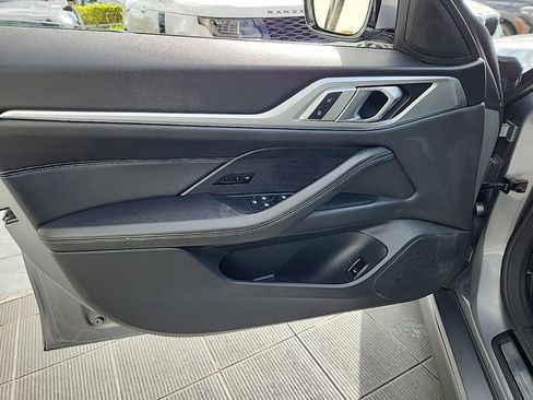 Used 2025 BMW i4 eDrive40 image 27
