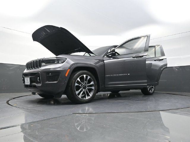 Used 2021 Jeep Grand Cherokee L Overland w/ Luxury Tech Group IV AWD/4WD image 39