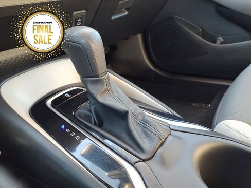 Used 2024 Toyota Corolla LE image 19