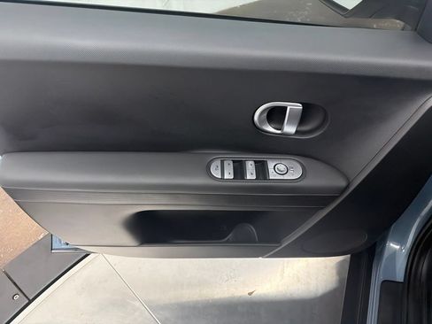 Used 2023 Hyundai Ioniq 5 SE AWD/4WD image 18