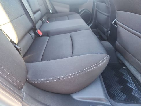 Used 2015 Subaru Legacy 2.5i Premium image 30