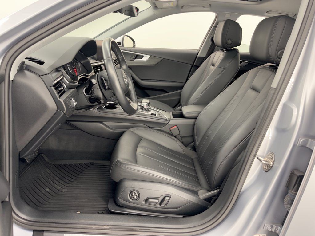 Used 2019 Audi A4 2.0T Premium w/ Convenience Package FWD image 5