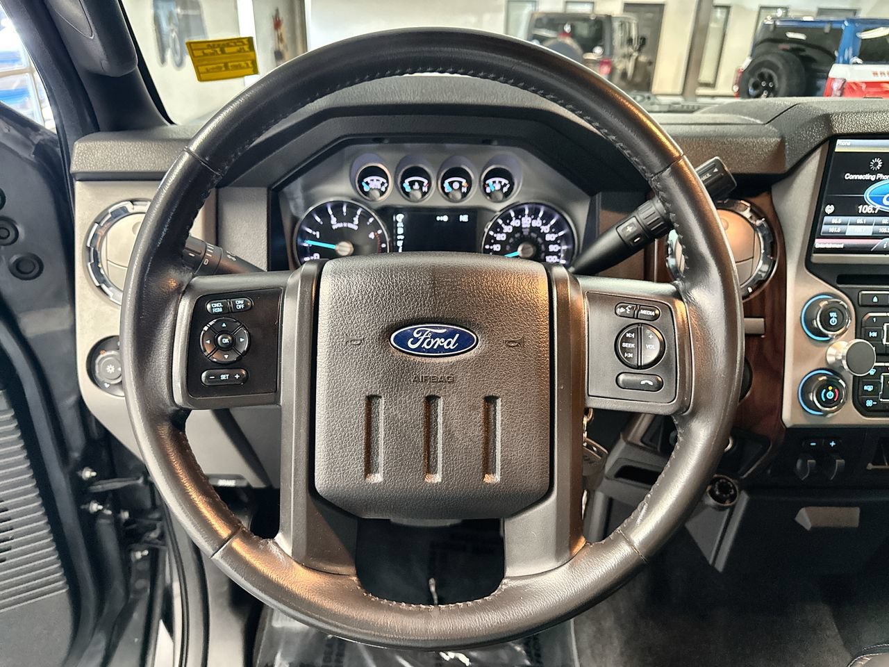 Used 2016 Ford F350 Lariat w/ Chrome Package AWD/4WD image 16