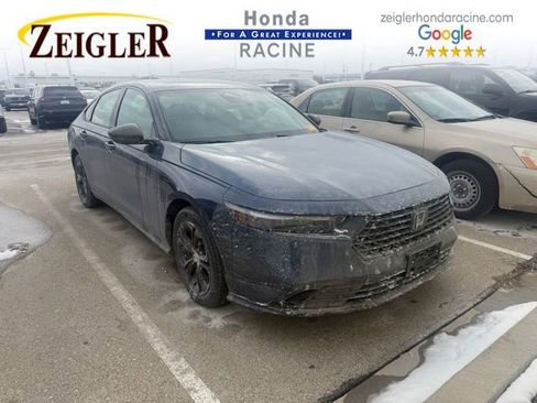 Used 2025 Honda Accord SE image 3