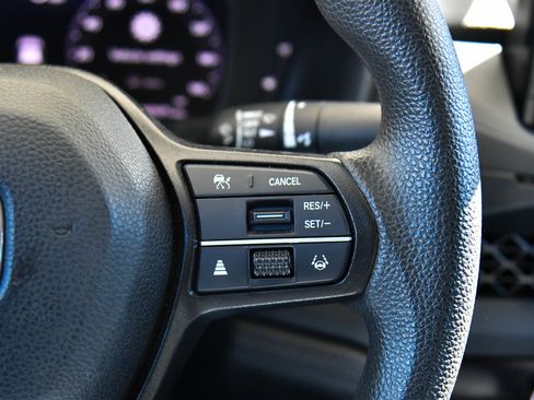 Used 2023 Honda Accord LX image 28