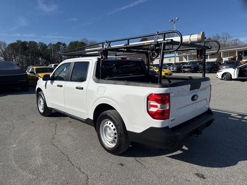 Used 2025 Ford Maverick XLT w/ Equipment Group 302A image 3