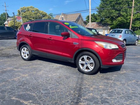 Used 2015 Ford Escape SE w/ Equipment Group 201A AWD/4WD image 5