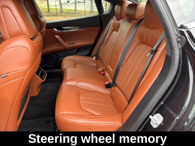 Used 2023 Maserati Quattroporte Modena Q4 AWD/4WD image 26