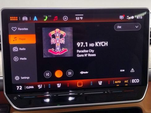 New 2025 Volkswagen ID. Buzz 1st Edition image 35